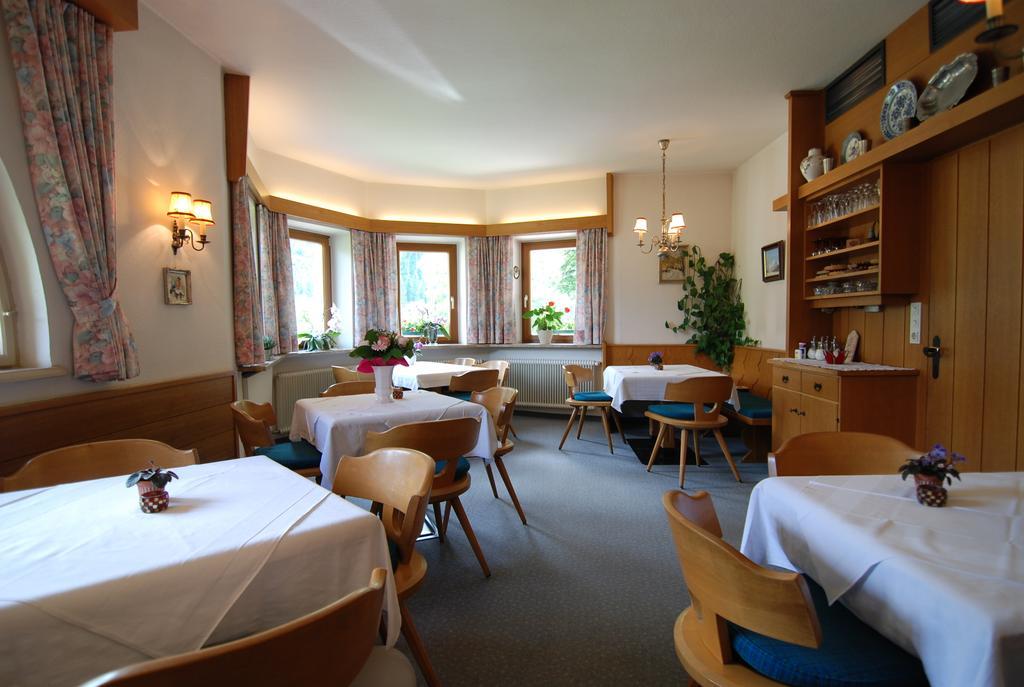 Ferienwohnung Pension Tirol Bichlbach Exterior photo